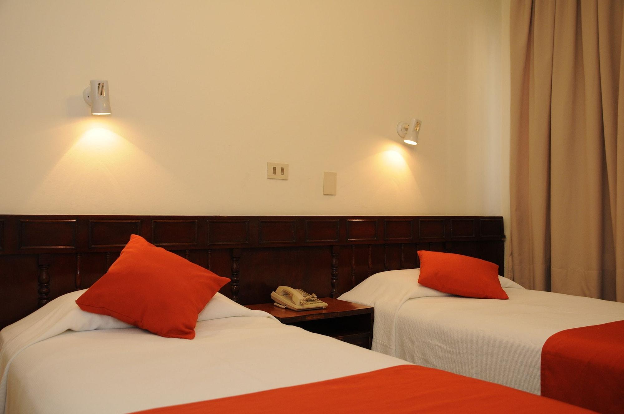 Hotel California Montevideo Ngoại thất bức ảnh