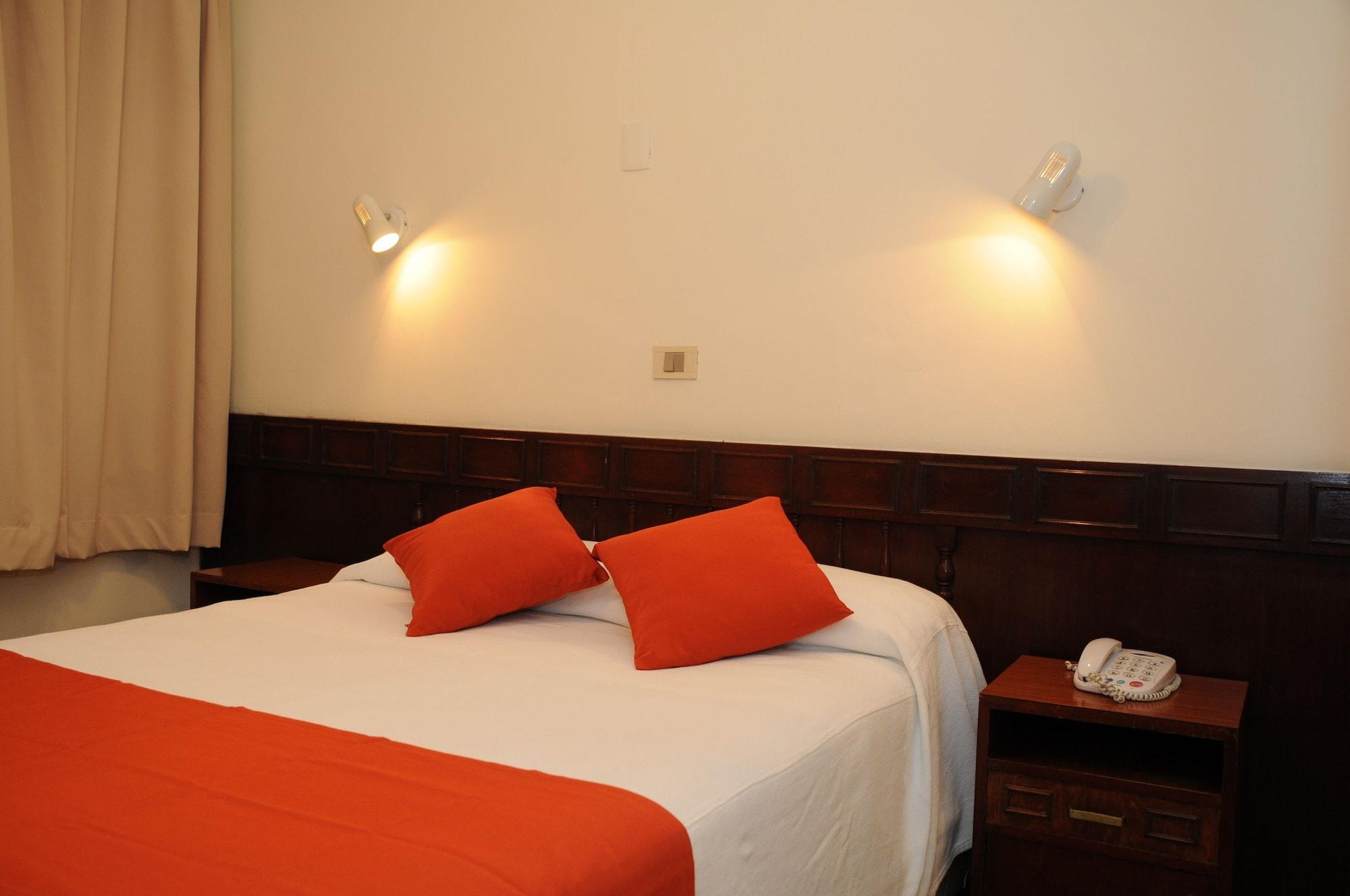 Hotel California Montevideo Ngoại thất bức ảnh