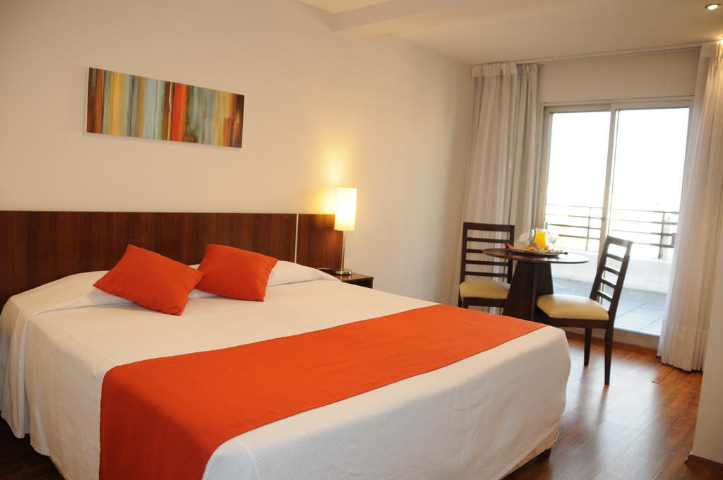Hotel California Montevideo Ngoại thất bức ảnh