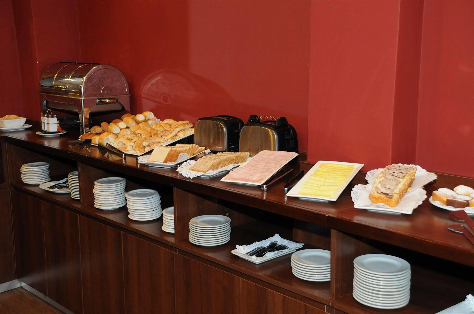 Hotel California Montevideo Ngoại thất bức ảnh